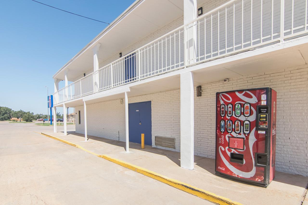 6-liberal, Ks Hotel 2*